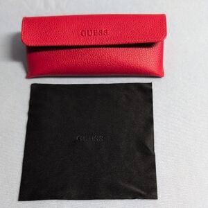 Guess Vibrant Red Sunglasses / Eyeglasses Case